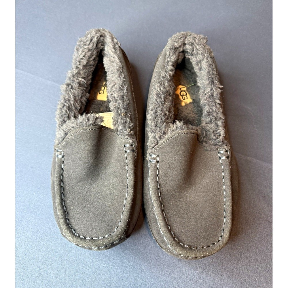UGG Gray Kids Suede Fur Lined Moccasin Slippers US Size 4 EU 36